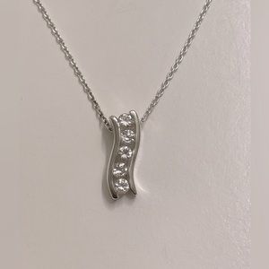 Sterling silver graduated CZ fancy pendant